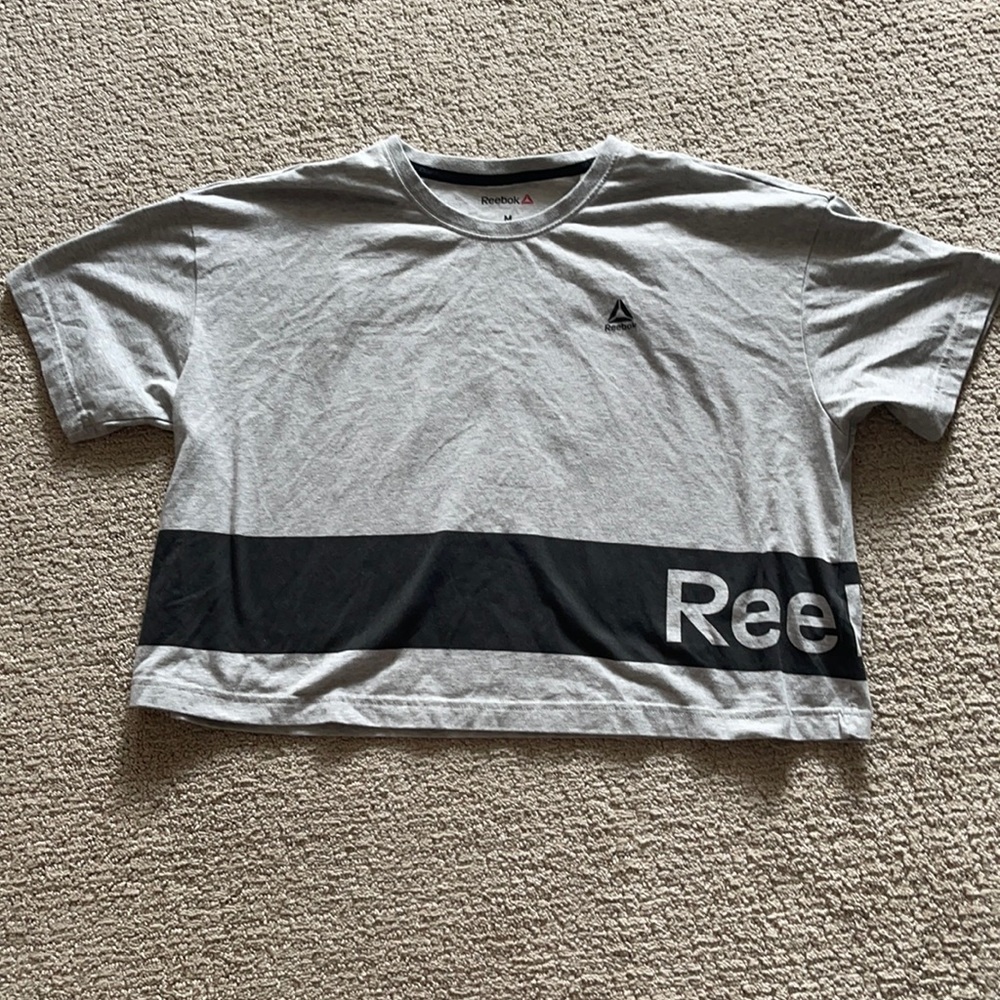 Super cute Reebok crop top